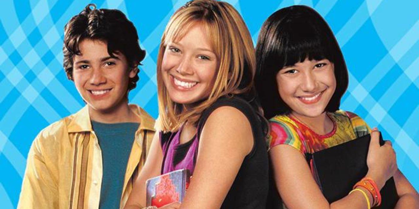 Lizzie and Gordo pose with Miranda to reboot Lizzie McGuire