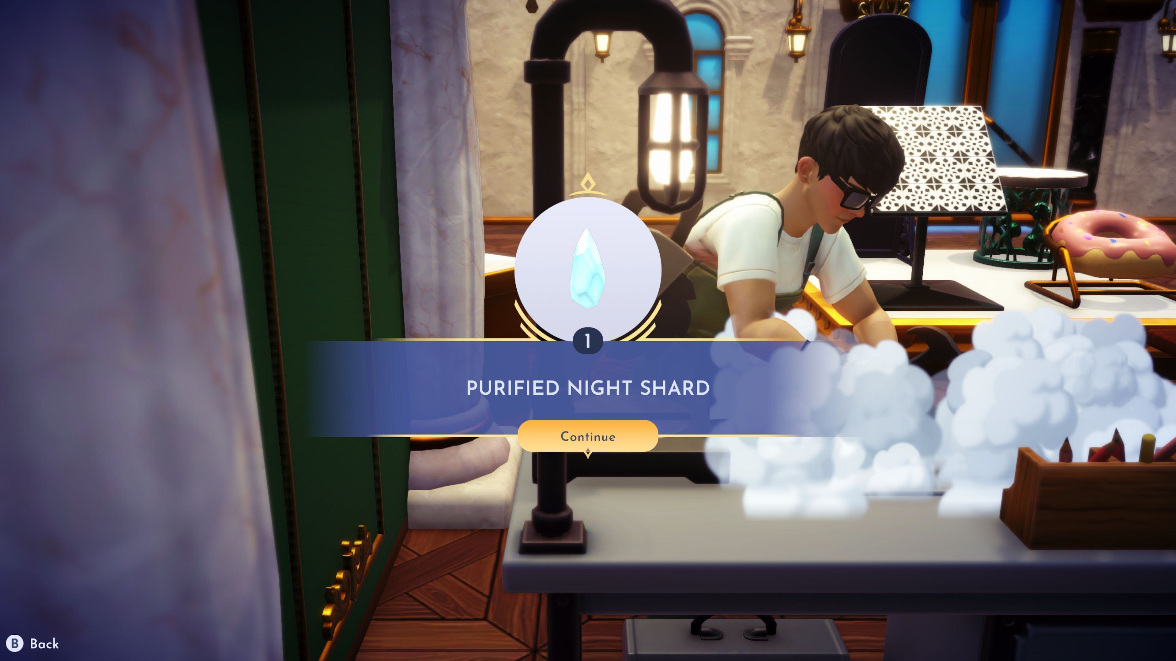 Disney Dream Valley players crafting pure night pieces at the crafting station