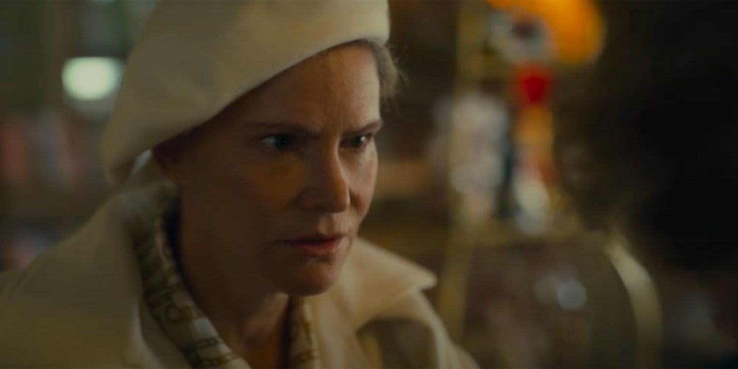 jennifer jason leigh in hunters season 2