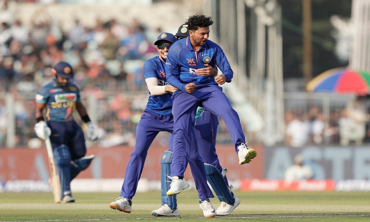 I didn't mean to play well..!  Fans criticize Dravid and BCCI after Kuldeep Yadav . outing