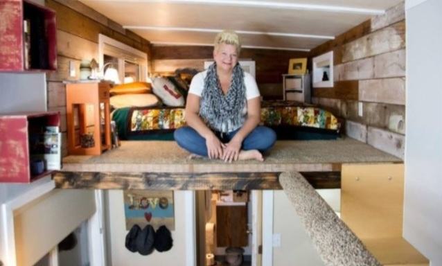 Low-wage single mother built a house of 18.5m2 by herself: Perfect achievement