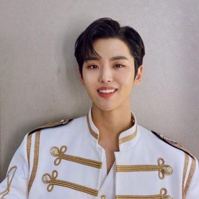 PENTAGON's Hongseok