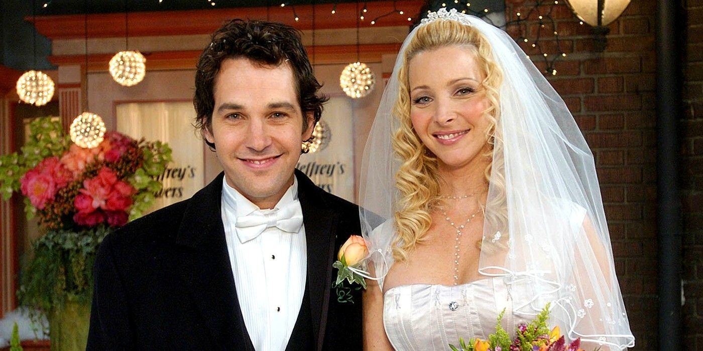 Mike and Phoebe in Friends series finale getting married