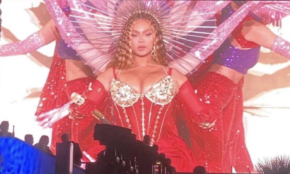 Beyonce’s ‘Once In A Lifetime Show’ In Dubai Video Goes Viral – Watch Now