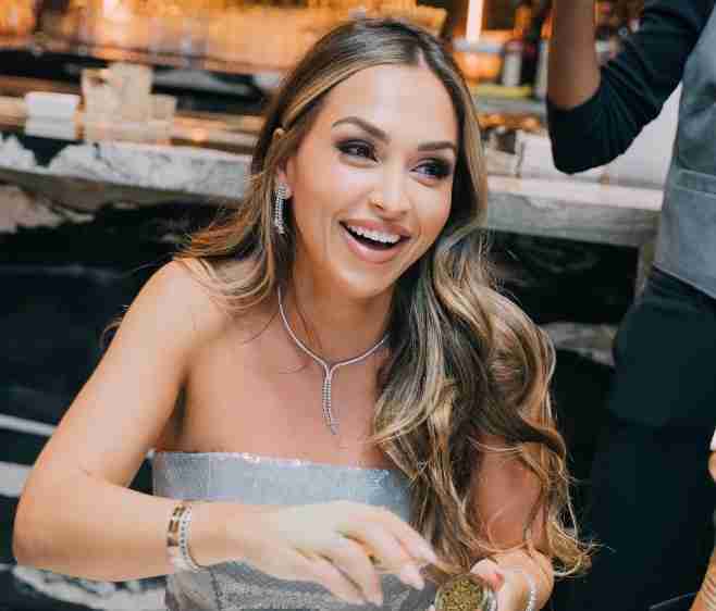 Danielle Zaslavsky Bio, Age, Net Worth, Married, Family