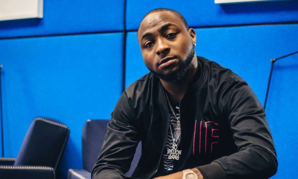 “Dead Man Walking”: Davido Vow To Deal With Wizkid Fan — Here’s Why