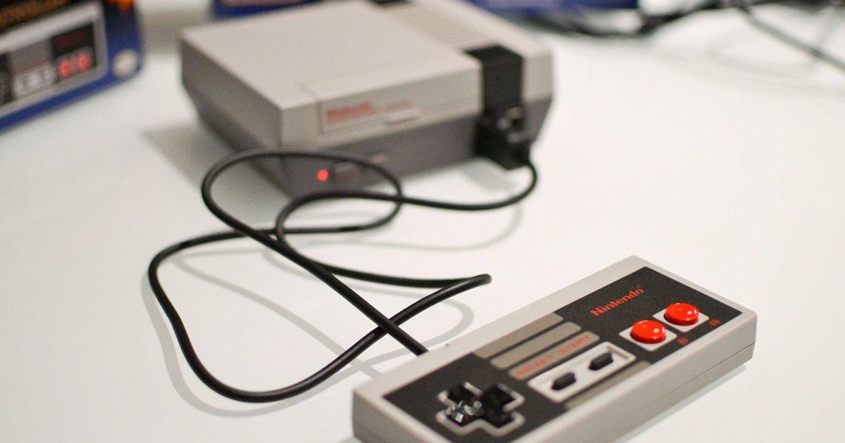 How to hack an NES Classic to play more than 700 games