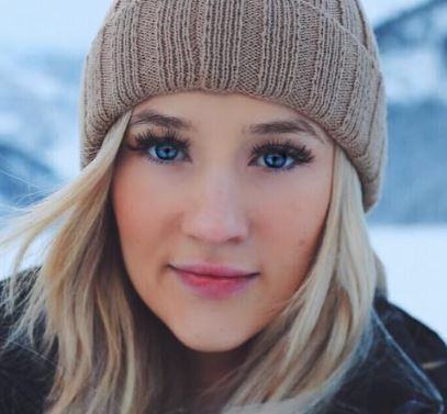 Meet Lauren Kyle, Connor McDavid Girlfriend! Her Age, Job