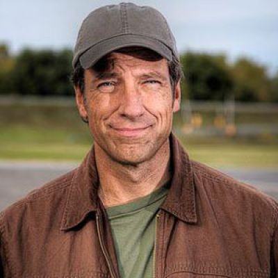 Mike Rowe- Wiki, Age, Wife, Net Worth, Ethnicity, Career