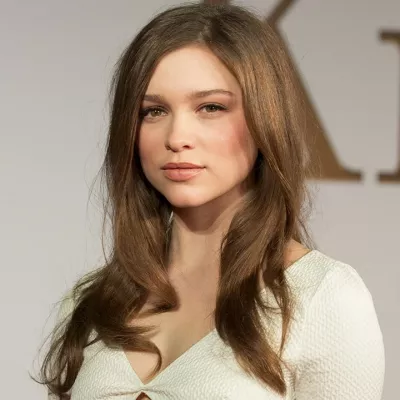 Sophie Cookson- Wiki, Age, Height, Net Worth, Boyfriend, Ethnicity, Career