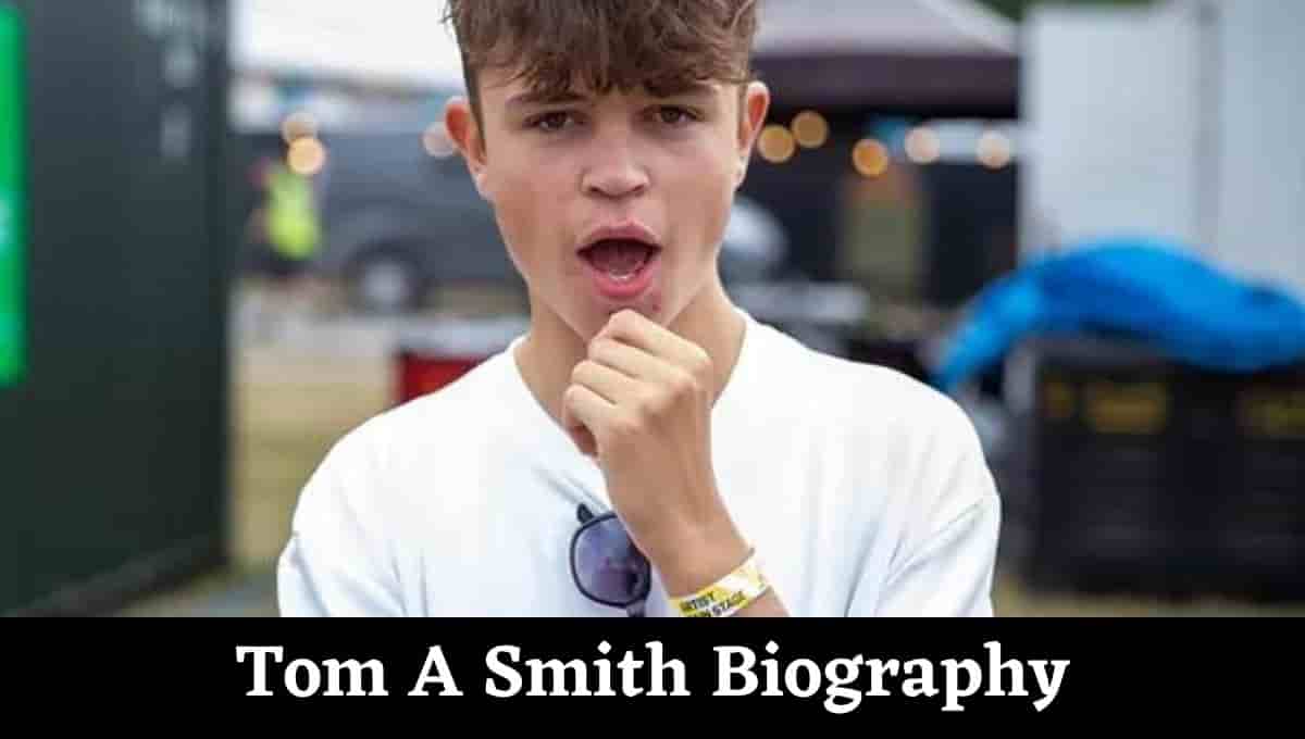 Tom A Smith Wiki, Age, Dad, Parents, Musician, Family, Tour