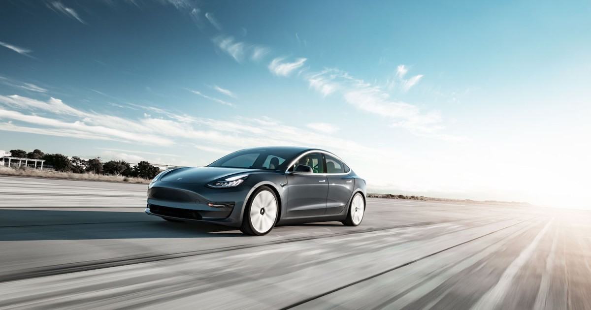 What’s the difference between Tesla Autopilot and Full Self-Driving?