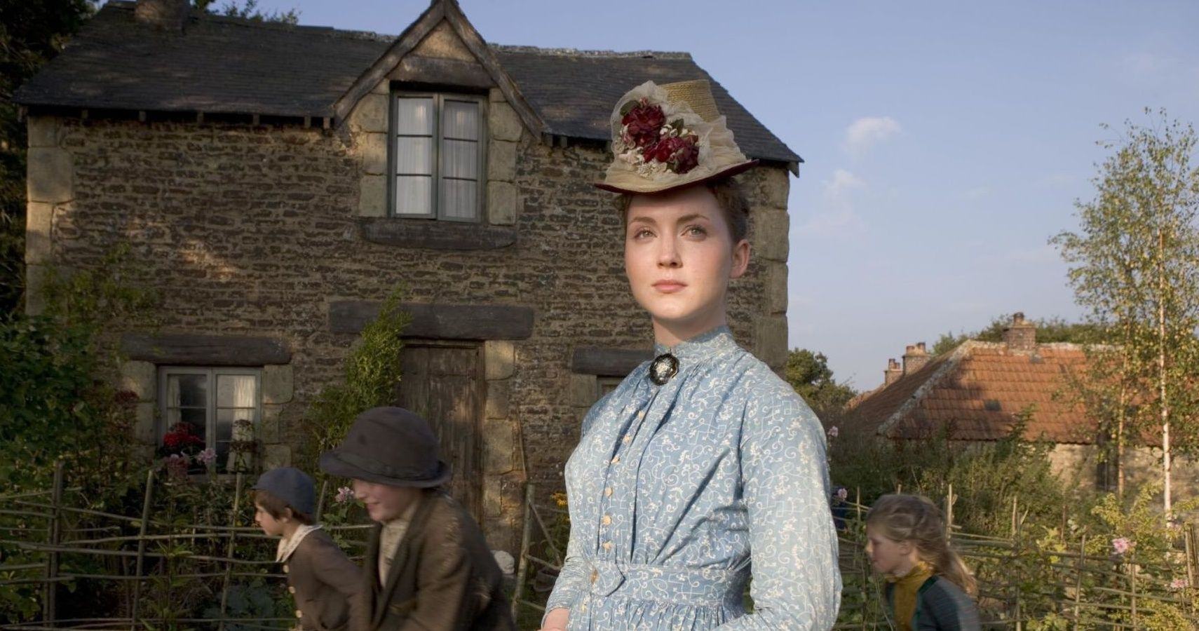 10 Interesting Facts You Need To Know About The Cast Of Lark Rise To Candleford