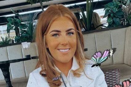 Abbie Lynn Bio, Gogglebox, Age, Boyfriend, Job, Height