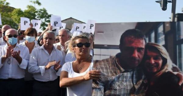 Bayonne : hundreds of people present at the funeral of bus driver