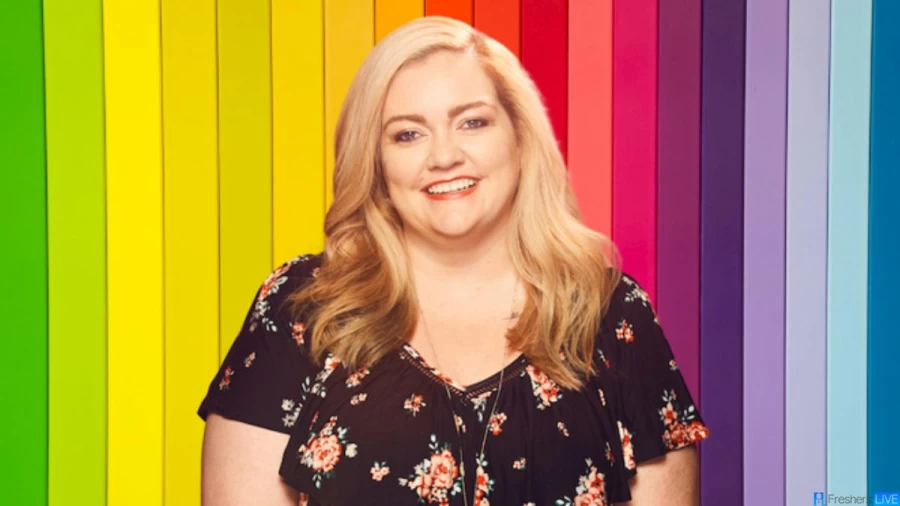 Colleen Hoover Net Worth in 2023 How Rich is She Now?