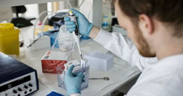 Covid-19 : the France in the expectation of the major laboratories in order to have a vaccine