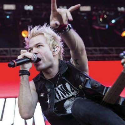 Deryck Whibley