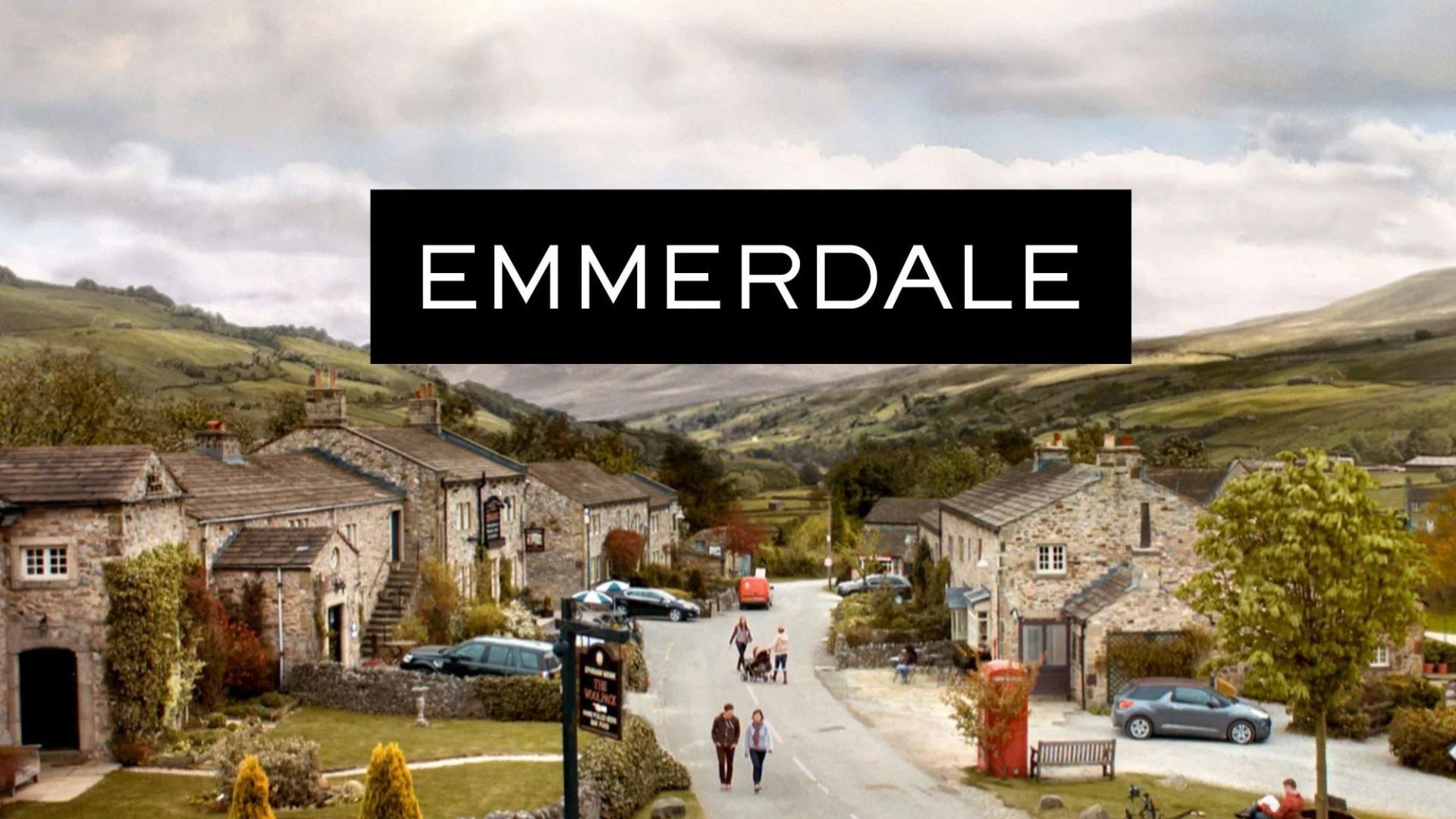 Emmerdale star confirms he was axed by bosses as he breaks down live on air