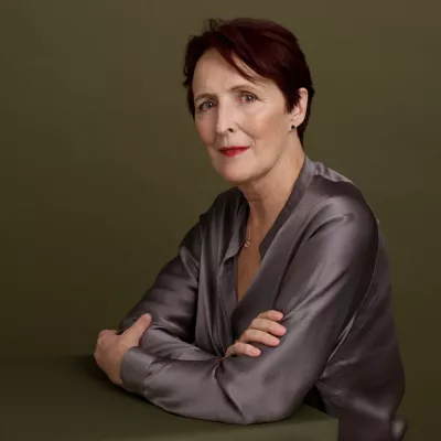 Fiona Shaw- Wiki, Age, Wife, Net Worth, Ethnicity, Career