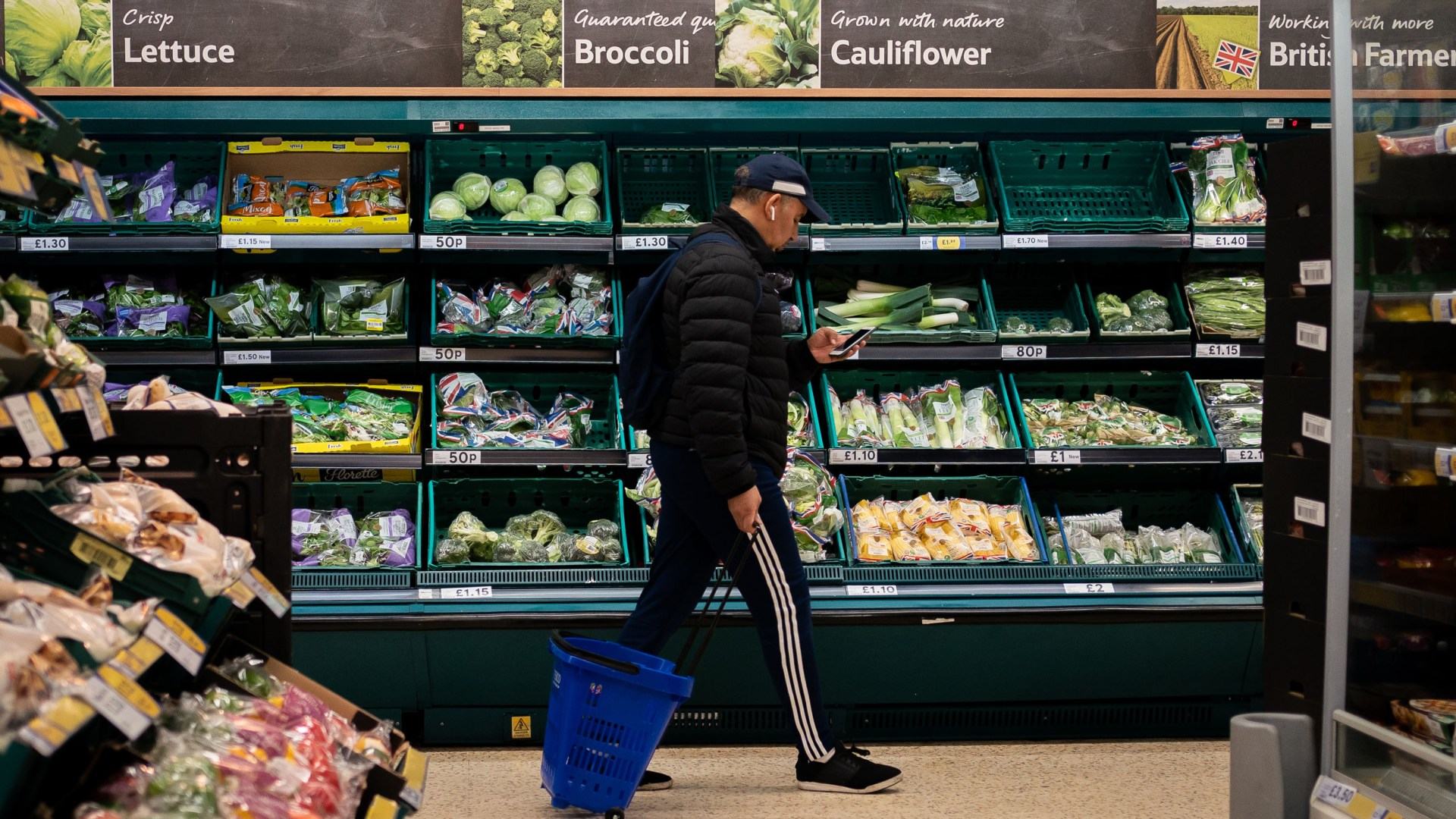 Major supermarket to make big change to services in DAYS - and shoppers will be fuming