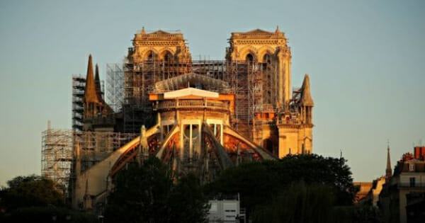 Notre-Dame of Paris : the arrow will be rebuilt to the identical words of Emmanuel Macron