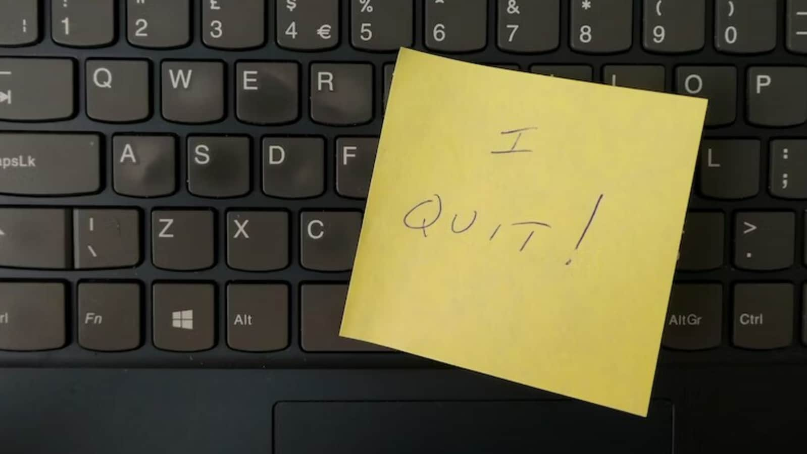 Redditor quits job in 3 days, asks people if they overreacted