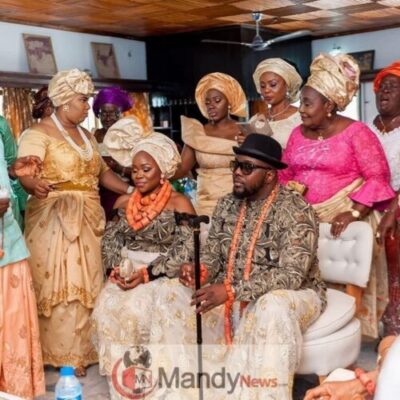 Singer Omawumi And Husband Celebrate 1st Traditional Wedding Anniversary