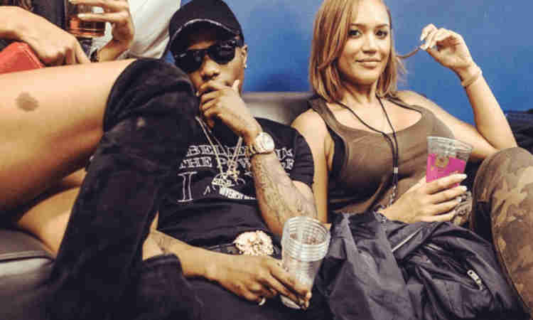 Wizkid’s 3rd Babymama And Manager Dumps Him Over Domestic Violence