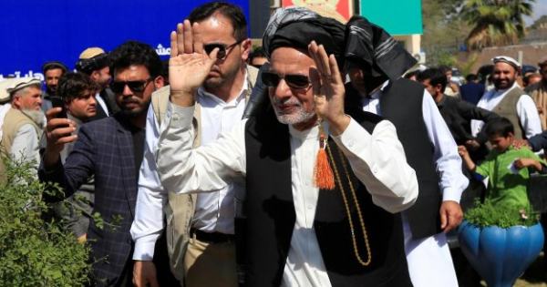 Afghan president Ghani to re-ingezworen, and his arch-rival, also