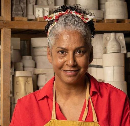 Christine Cherry Bio, Age, Job, Married, IG, Pottery Throw Down