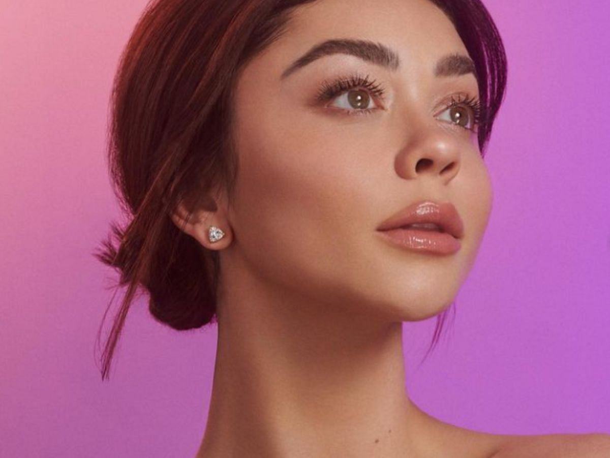 A still of Sarah Hyland (Image via @sarahhyland/Instagram)