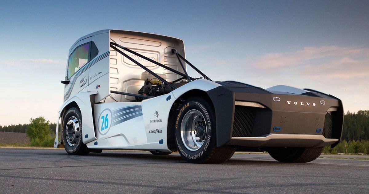 Volvo built a record-smashing 2,400 HP truck as fast as a Porsche 911