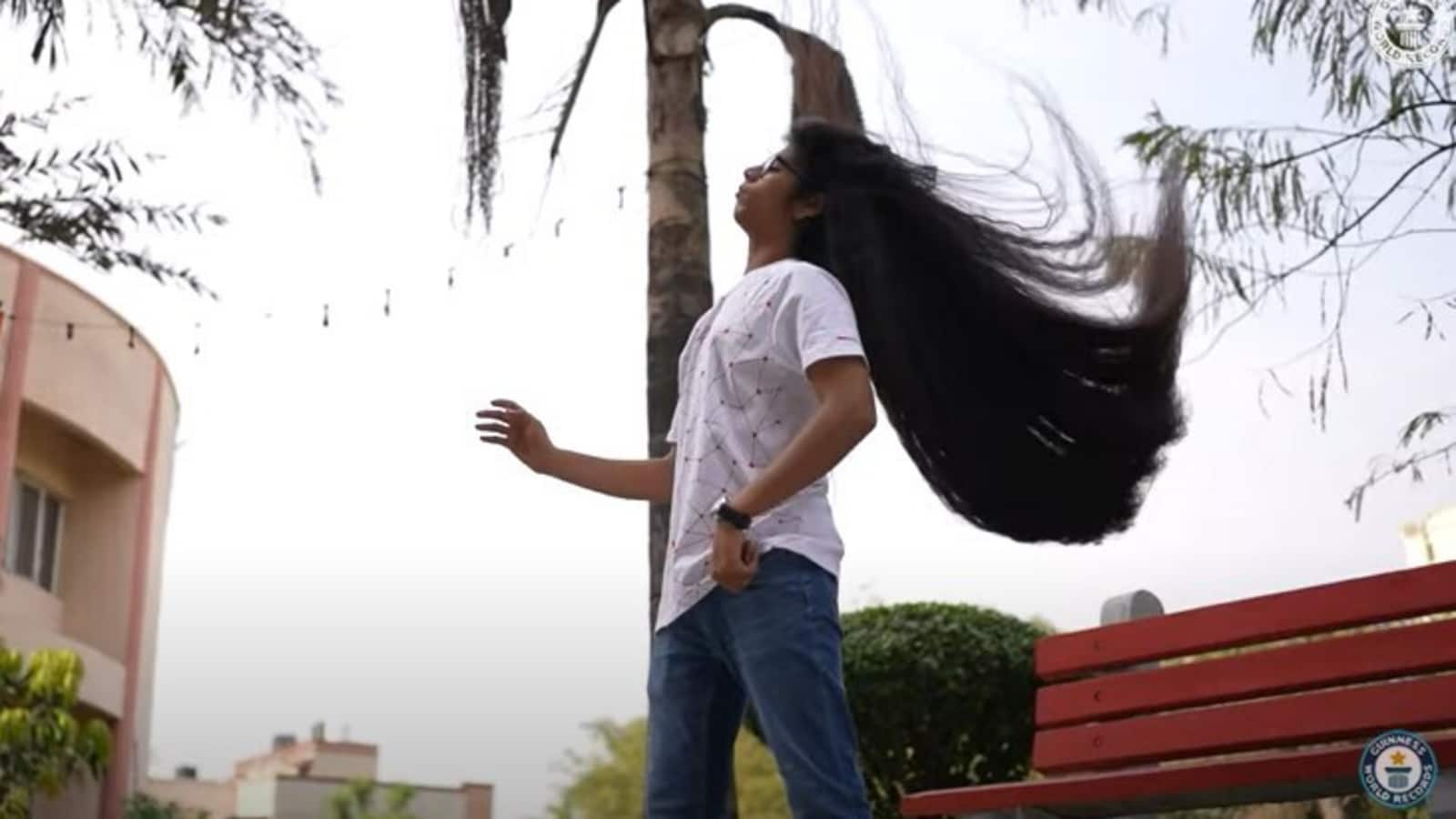 15-year-old UP teen bags world record for having longest hair. Watch