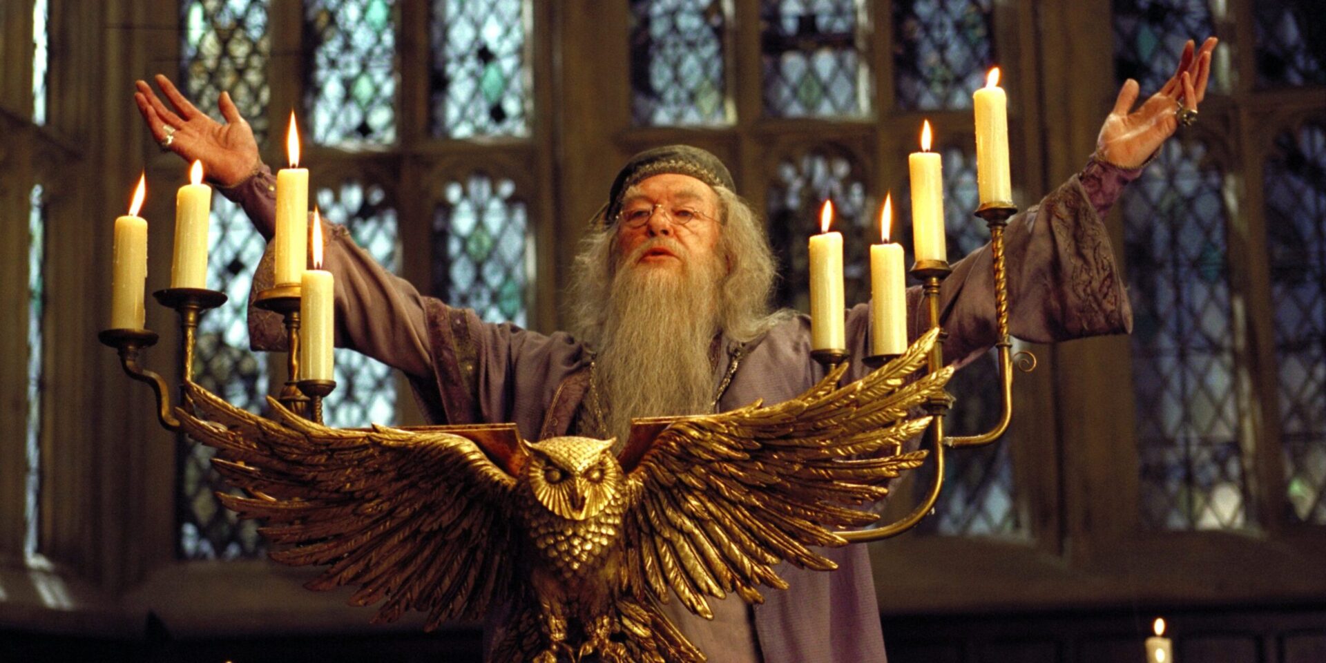 Dumbledore speaks to the students in Harry Potter