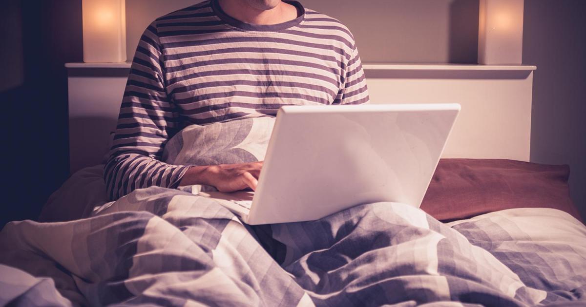 Does using your laptop in bed cause it to overheat? We tested