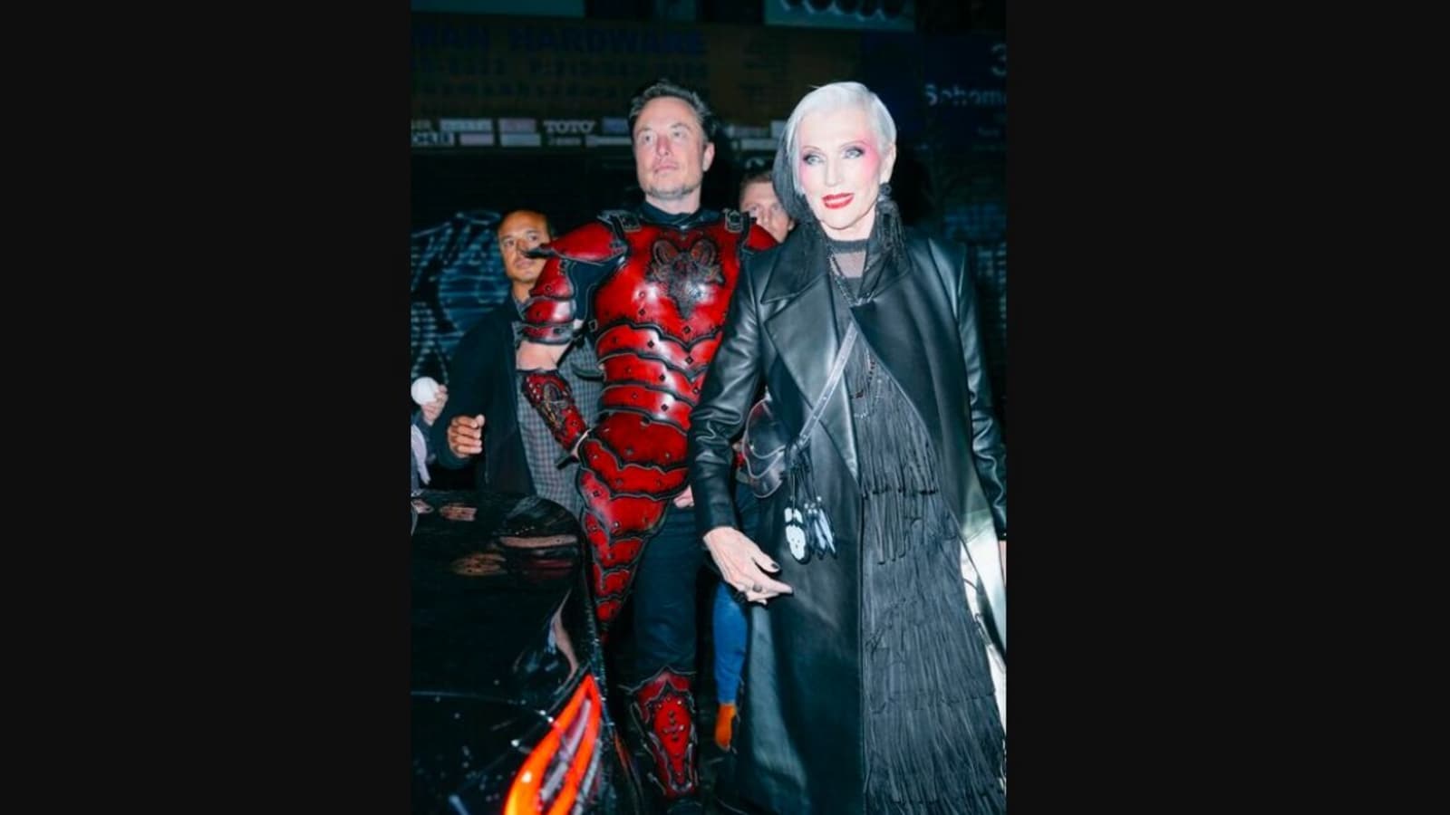 Elon Musk's sweet response to mom Maye Musk praising his old Halloween costume