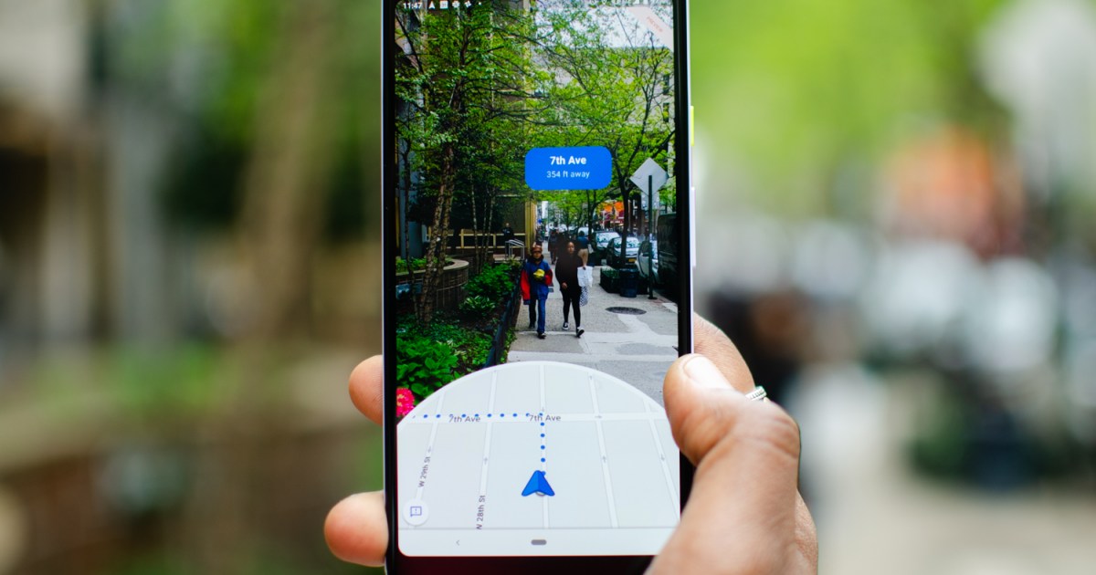 How to navigate with the AR mode in Google Maps to find your way