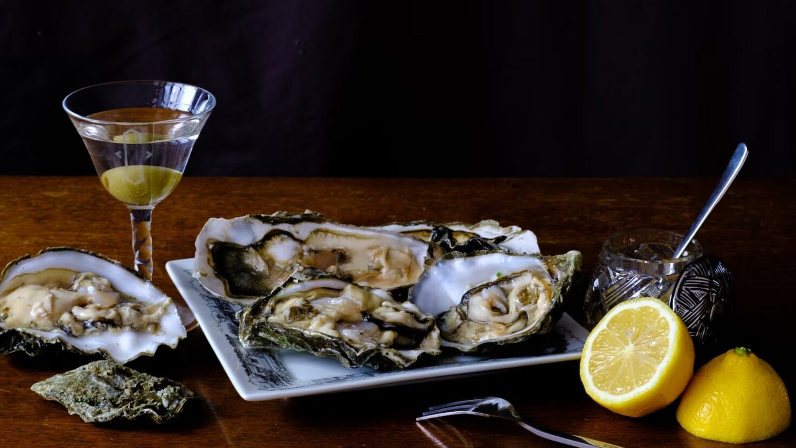 Man leaves in the middle of date after woman downed 48 oysters