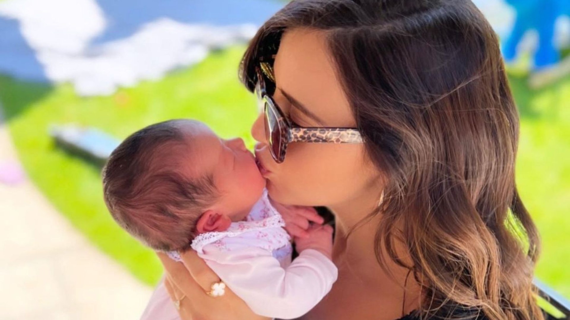 Ryan Thomas and Lucy Mecklenburgh's baby daughter rushed to A&E as she shares hospital pic