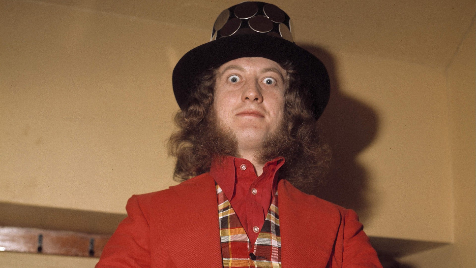 Slade's Noddy Holder in five year cancer battle as wife Suzan reveals he was given six months to live