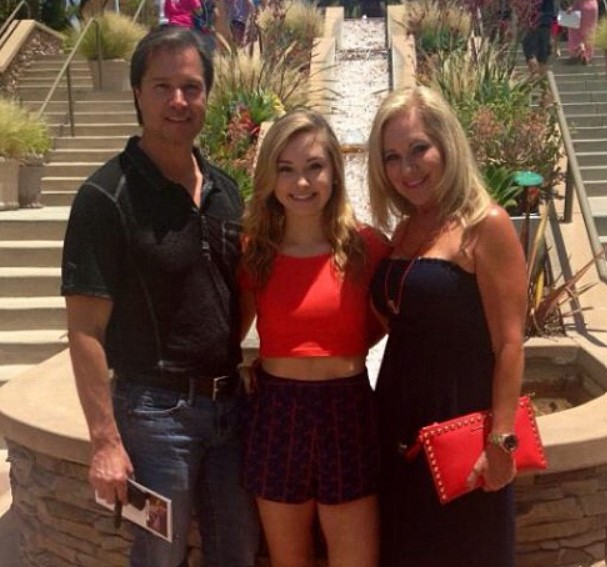 Taylor Hudson Parents: Cheryl Hudson And Jeff Hudson