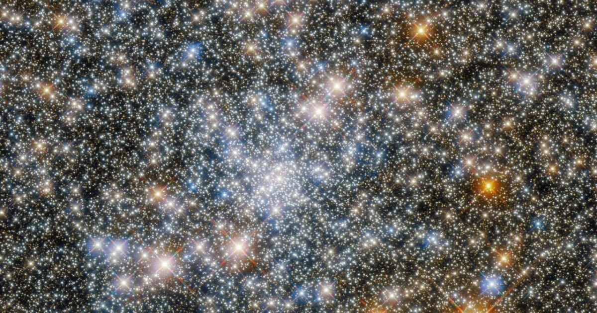 Thousands of stars press close together in stunning Hubble image