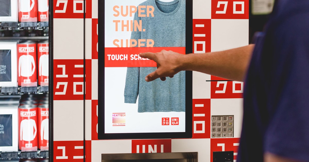 Uniqlo wants you to buy clothes from a vending machine