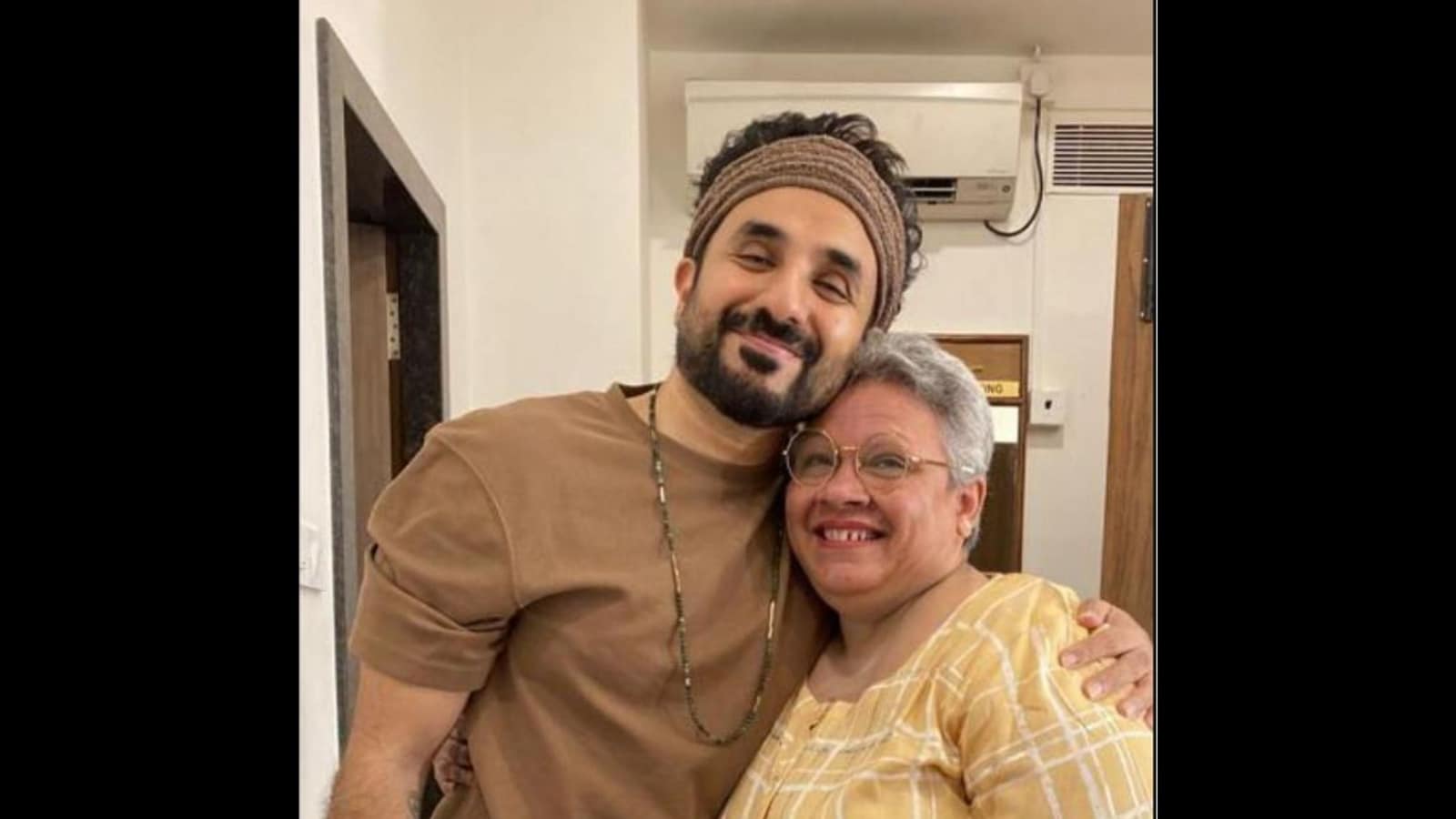 Vir Das keeps promise, meets fan after four-month-long wait