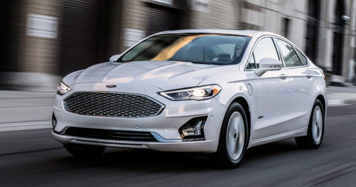 2019 Ford Fusion Energi review