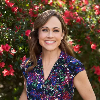 Nikki DeLoach- Wiki, Biography, Age, Height, Net Worth, Husband