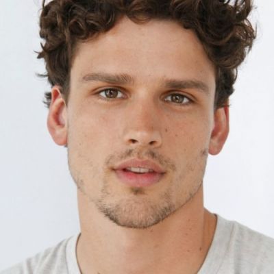 Simon Nessman- Wiki, Age, Height, Net Worth, Girlfriend, Ethnicity