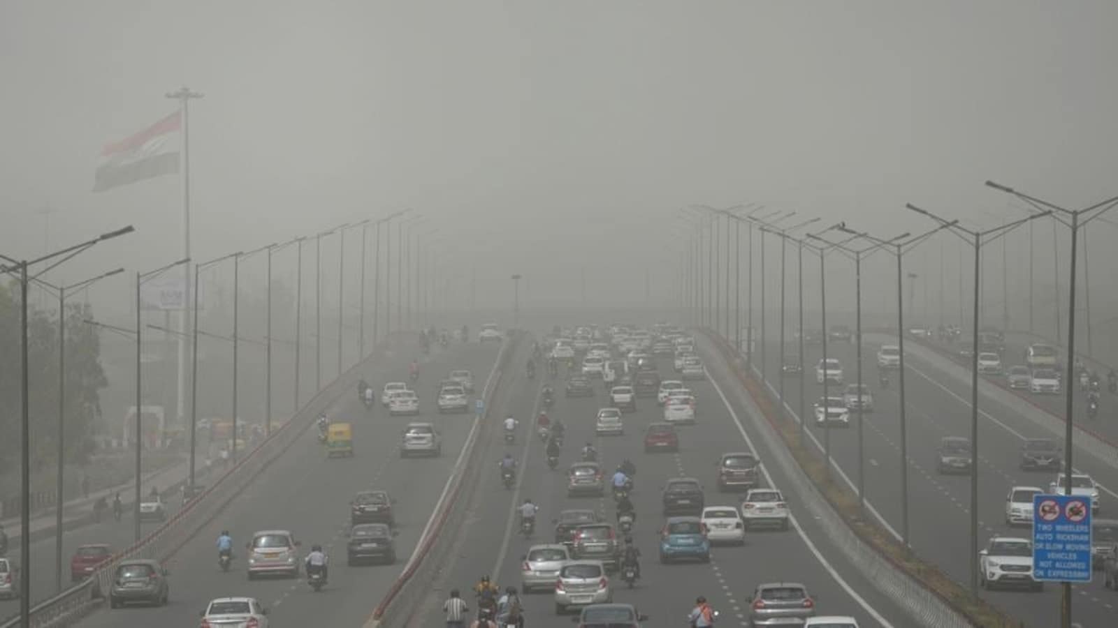 X shares visuals as pollution covers Delhi-NCR